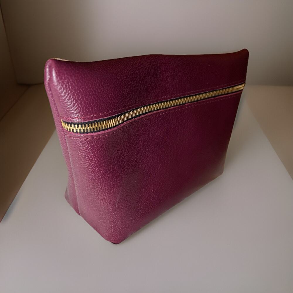 Portland Leather Goods Makeup Bag Extra Large Plum / Discontinued Color - Picture 2 of 5